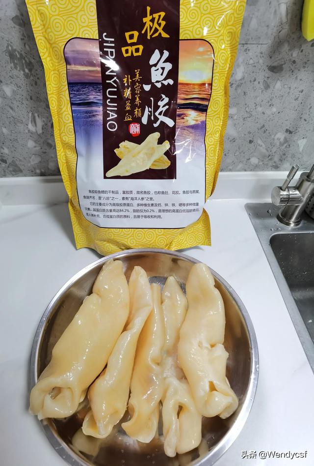 花胶鸡汤功效 2026年花胶鸡汤功效与禁忌