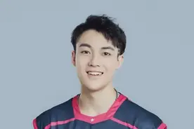 篮球渣男自爆：我睡的妞比你多，高考没到265分却能直接上厦大图片