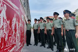 坚定理想信念，“橄榄绿”为党庆生图片