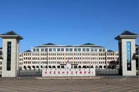 高考战神领军，北京宽高四子王实验学校2022年复读部招生简章图片