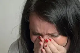 留守妇女哭诉：我也需要正常生活。后续图片