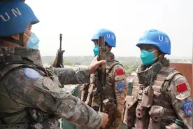 中国赴南苏丹（朱巴）维和步兵营顺利完成第七次轮换交接图片