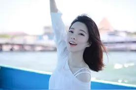 赴饭思思后尘？冯提莫转行做吃播，自爆吃不胖秘籍，网友：学不来图片