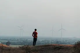 人过四十最好的活法：物质低配，思维高配，心态顶配图片