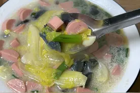上汤娃娃菜的正确做法，汤汁浓白，味道鲜美，简单又好做的快手菜图片