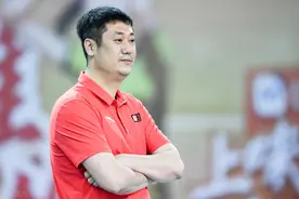 蔡斌钦点31岁季道帅驰援，张晨离队，中国女排教练组升级图片
