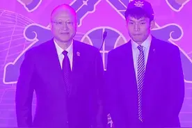 为梦想拼搏！30岁草根扣篮王圆梦CBA，矣进宏追梦成功后泪洒选秀大会图片