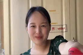 我真的不想你们不过这么好吃的榴莲披萨 所以今天花两分钟...图片