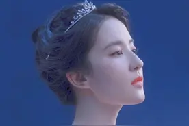 高级感的真美人，都拥有“天鹅颈”图片