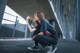 女儿用抑郁症要挟家长三年，揭穿她的种种伪装，绝对不再纵容她！图片