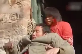 女孩父母双亡，与残疾大伯相依为命，09年却以610分考入重点大学图片