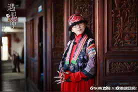 “王语嫣”重归大理，与“孔雀公主”杨丽萍体验民族文化图片