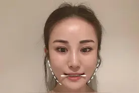 比香肠嘴更拉垮的是“月亮唇”，苦相刻薄心机感，快看你身边有无图片