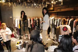 深圳美女开服装店，利用人性弱点，一年盈利133万图片
