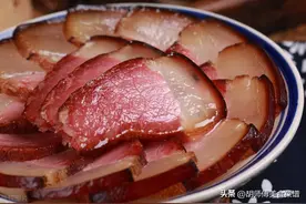 腌腊肉时，10斤肉放多少盐？牢记1个比例，咸香可口，放1年都不臭图片