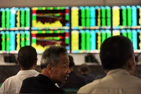 V形逆转没成功，周三也是一个关键点，盯紧买入信号何时出现？图片