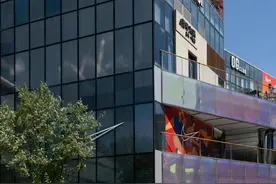 北欧专业户外品牌PeakPerformance壁克峰中国首店入驻三里屯图片