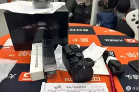 本地15800带票入手索尼A7M4单机悔哭了图片