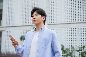 当男人衰老时，4个特征会比较明显，除了戒烟酒，还要做好3件事图片