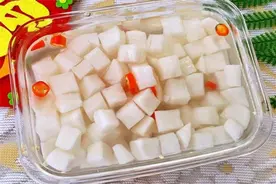 糖醋白萝卜夏天怎么做？掌握这个技巧，腌出来酸甜开胃，脆爽可口图片