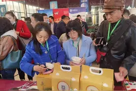 盐城亭湖五星村：携手袁隆平团队种出“金奖”富硒米图片