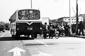 陕西省公共汽车的发展史图片