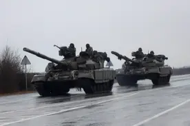 俄军军官回忆：上级命令我们带着礼服和勋章，去基辅参加胜利阅兵图片