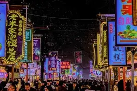 西安有个回民街，这些回民都是从哪里来的？他们都是外国人吗？图片