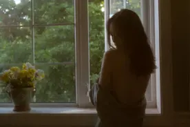 男人陪伴了她23年，突然不告而别离开，他们的爱情还会继续吗图片