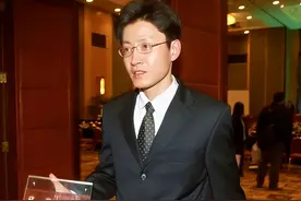 骗走11亿研发经费，导致“中国芯”停滞13年：被拆穿后逃往美国图片