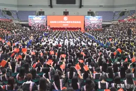 仪式感“拉满”的毕业季 满屏都是感动和不舍图片