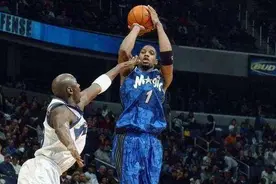 乔丹亲承：NBA唯一能让我心甘情愿打替补的人，他叫麦迪图片