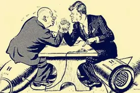 68年美国暗中打捞苏核潜艇，想窃取3枚核弹头，其中一枚意外滑落图片
