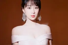 年纪不大身材却十分性感，盘点一下这些拥有魔鬼身材的年轻女明星图片