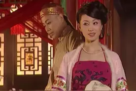 康熙王朝：紫云有机会伤害康熙，为什么她要牺牲自己，保全康熙？图片