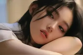 世界名画欣赏：伏尔加河上的纤夫图片