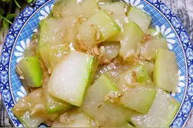 夏天少吃寒性的西瓜和黄瓜，多吃这个补水又减脂的“夏天第一瓜”图片
