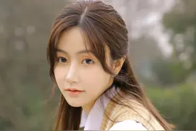 韩国清秀女学生写真图片