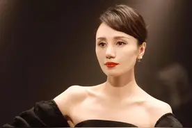 8位女星模仿赫本：杨幂青涩，赵丽颖可爱， 唯独她最神似图片