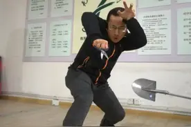 唐山事件成龙上了也不一定有用，但他真的行！他就是陈鹤皋图片