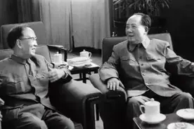 1946年叶挺刚获释，郭沫若去看他，叶挺感慨：你还记得那句话吗？图片