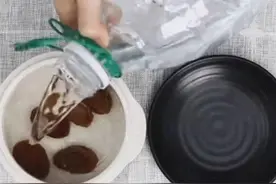 泡发鲍鱼用这套方法真的太给力了，一泡一个准，保证入味！图片