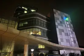 叙事医学 | 沉默的守护图片