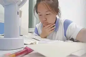 黑河市北安学子张丽冉：被东农动物科学专业录取，暑假做家教赚学费图片