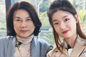 曝“董明珠秘书”孟羽童被解雇，带货能力差，网友：只想看你跳舞图片