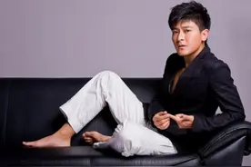 演员杨铮：长得帅演技又好，哪怕圈子里不红，人生依旧让人羡慕！图片