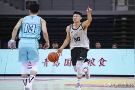 狂输72分！辽宁男篮惨遭三连败，输球揪出2大罪人，杨鸣很失望图片