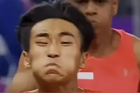 惊艳战神！陈佳鹏瞬间崛起震撼全场！图片