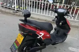 一辆旧的电动车能卖多少钱？告诉你市场价格，别再吃亏处理旧车了图片