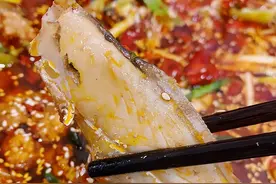 重庆一女子回娘家，晒出亲哥哥做的饭菜，网友馋哭：缺嫂子吗？图片